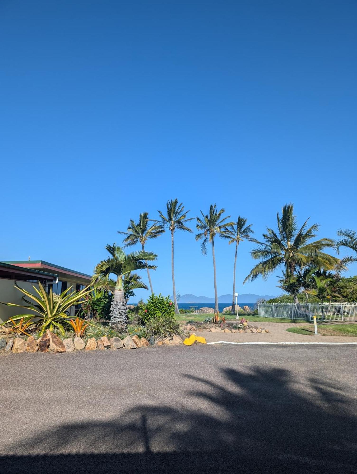 Whitsunday Sands Resort Bowen Extérieur photo